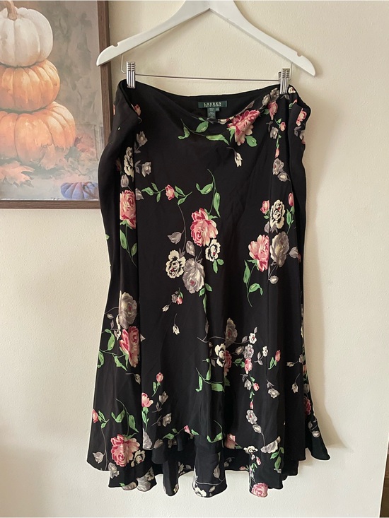 Ralph Lauren Dresses & Skirts - Lauren Ralph Lauren 90s Y2K Vintage 100% Silk Floral Maxi Skirt Plus Size 20W